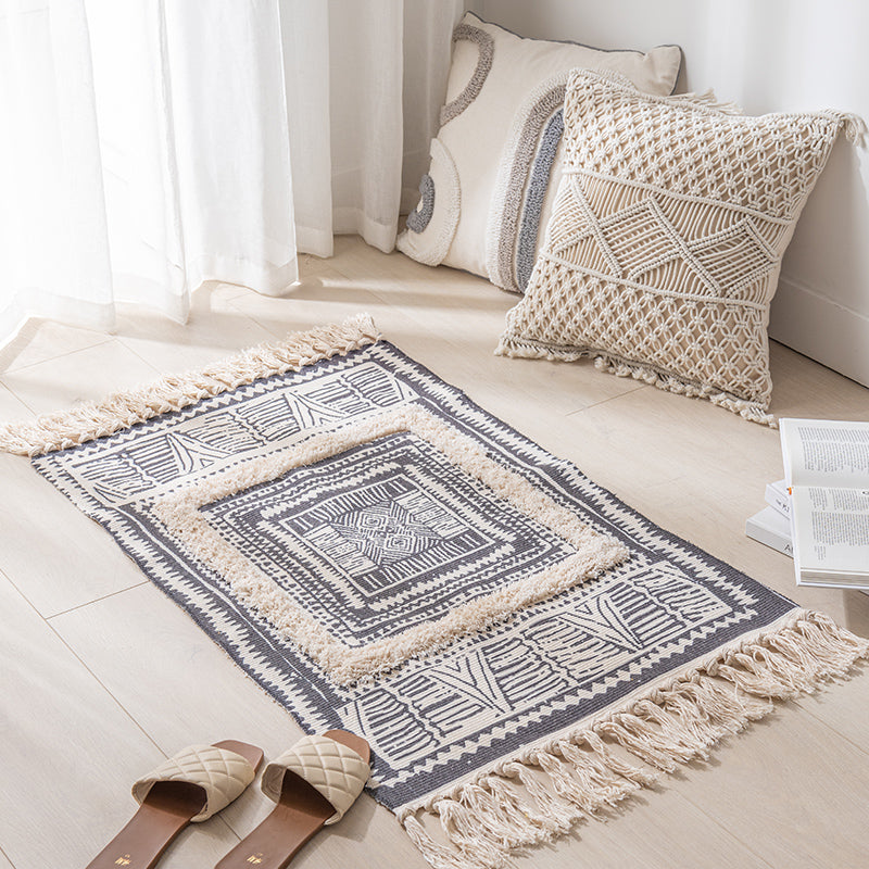 Boho Tufted Tassel Rug