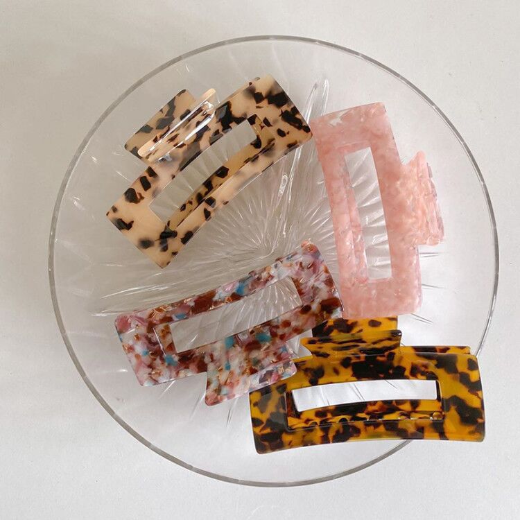 Marbled Resin Claw Clip