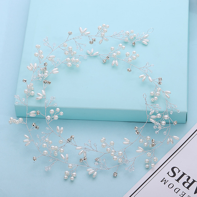 Crystal Pearl Hair Accessory